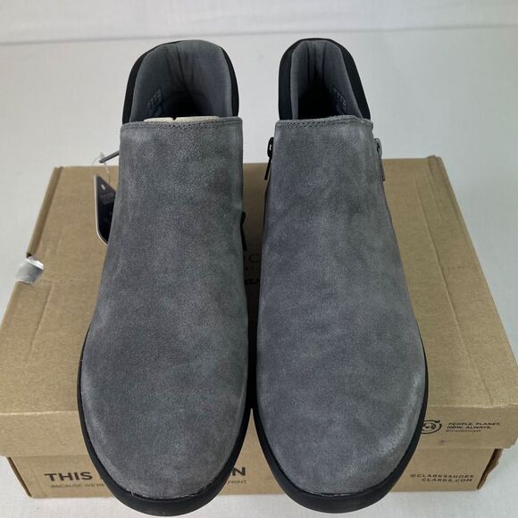 Clarks Kayleigh Mid Ankle‎ Boot w/Side Zip Women's Sz 7.5 M Dark Gray Suede - Picture 6 of 11